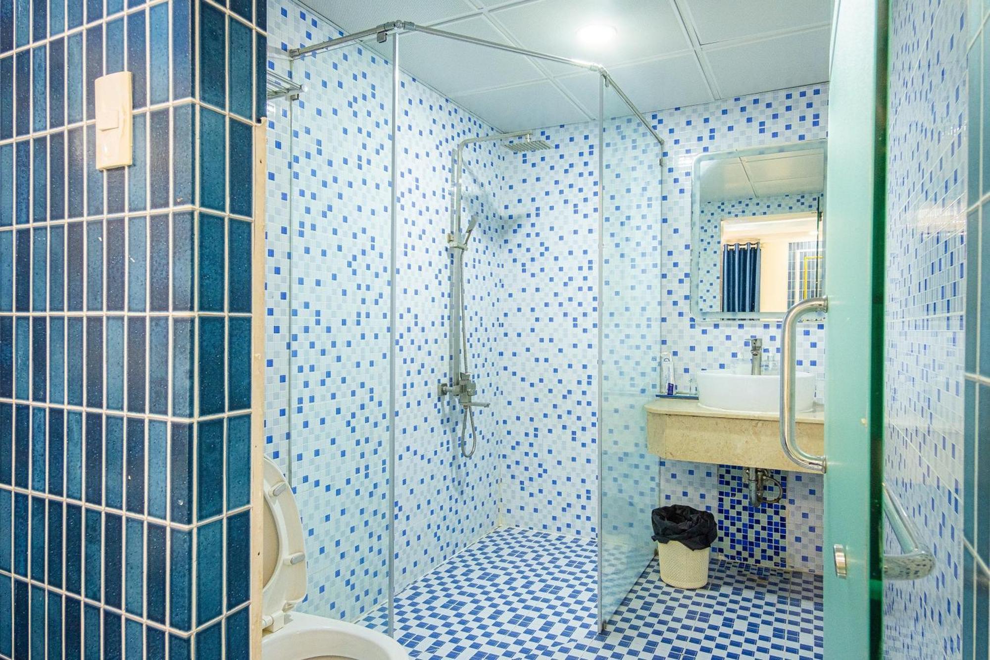 Venice Hotel Хошимин Экстерьер фото